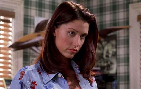 One Moment Shannon Elizabeth Improvised In Her American Pie。